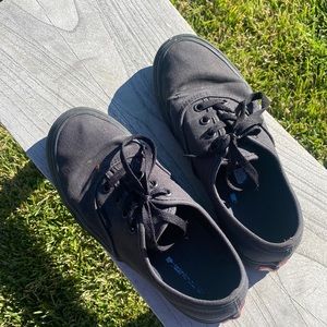 Made for the Makers 👩🏻‍🍳 non-slip Vans